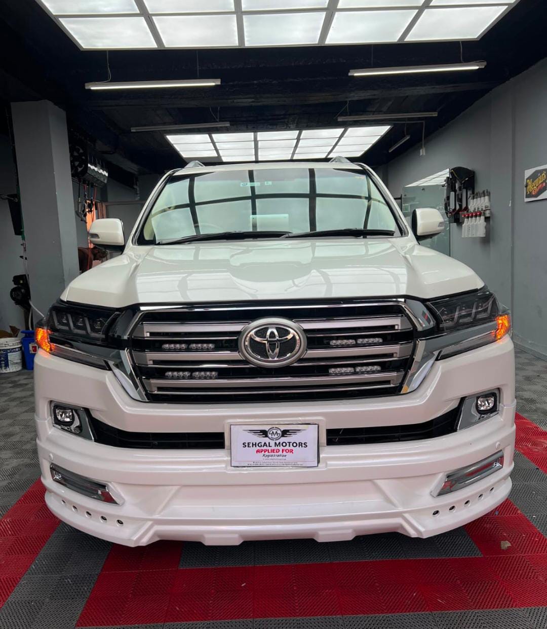 Land Cruiser